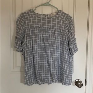 grey grid shirt